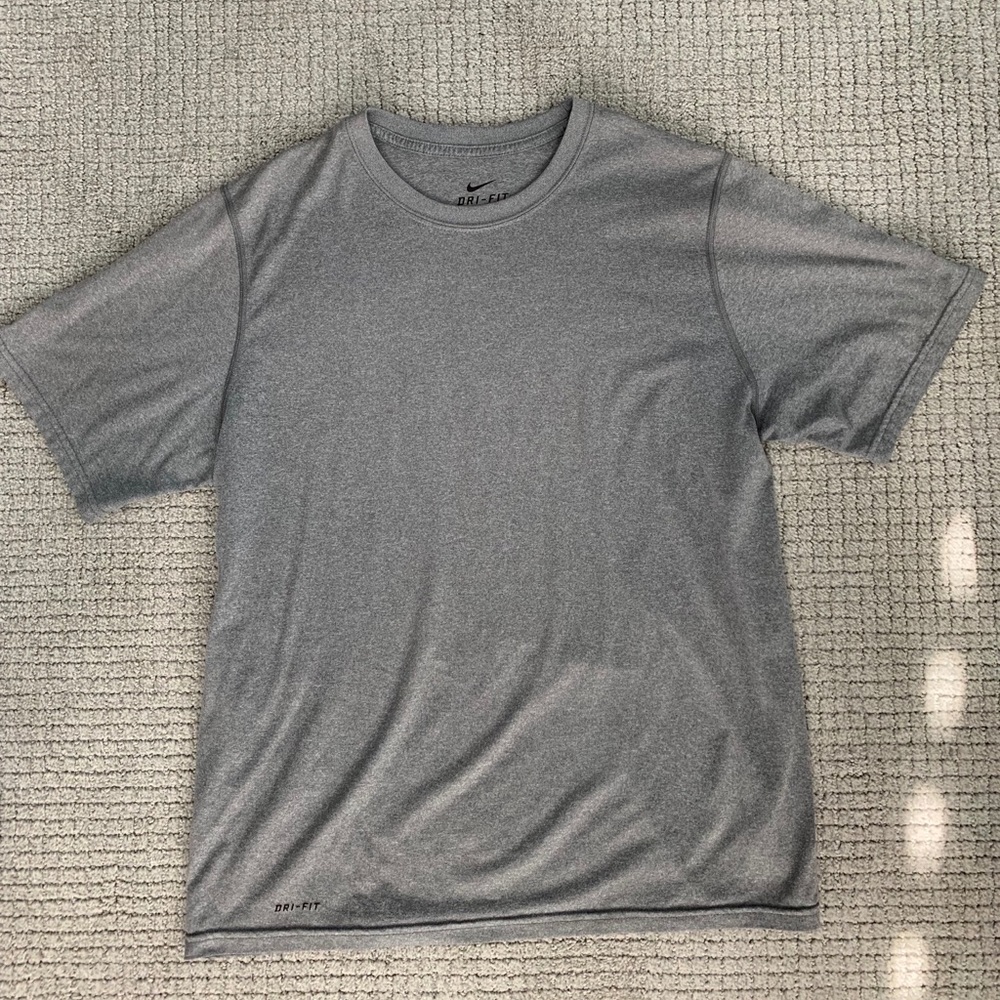 Nike Dri Fit Shirt L